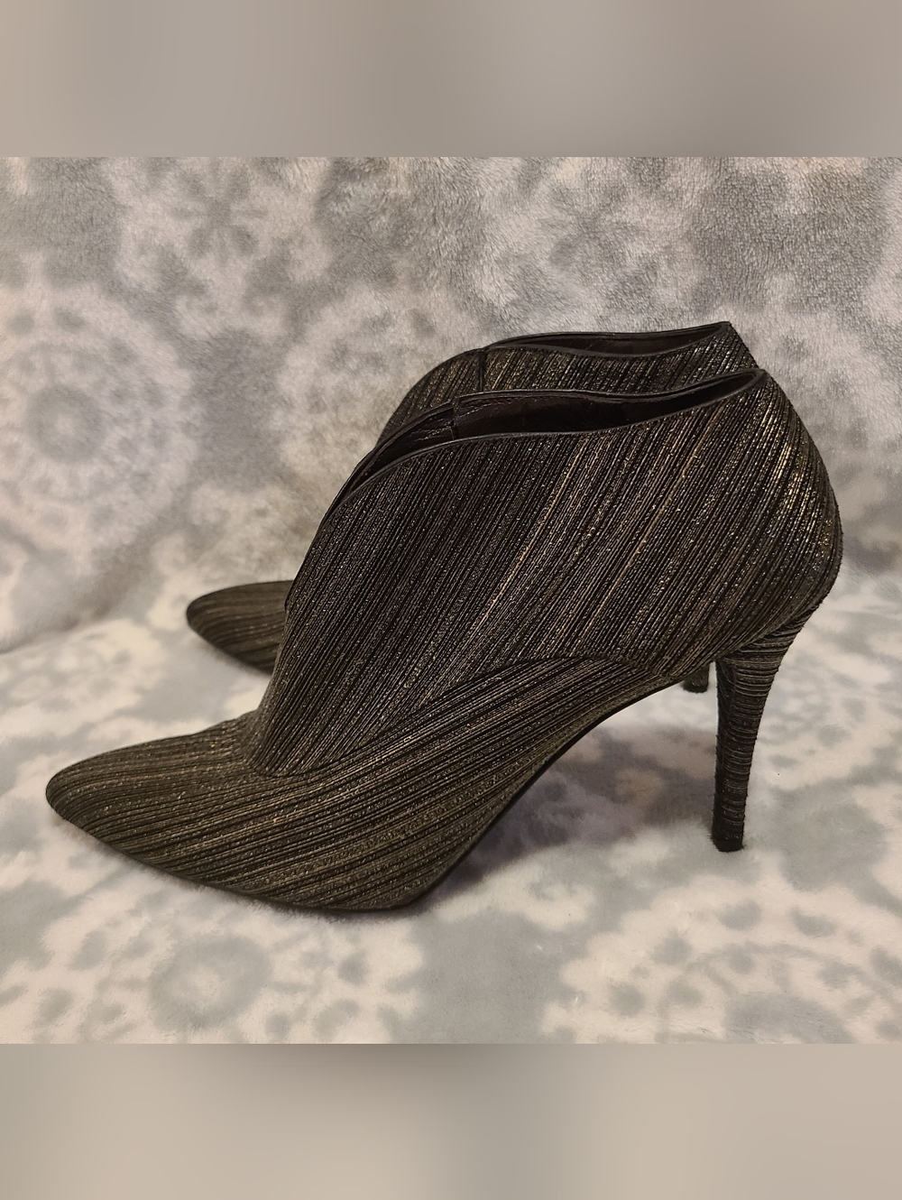 Stuart Weitzman Metallic Black Pointed-Toe Ankle Boots Pumps Size 8